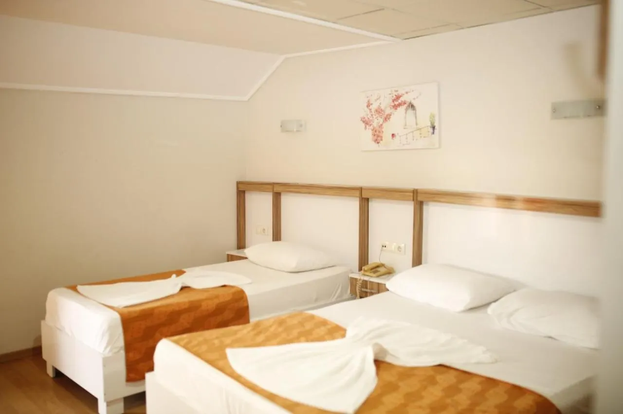 Oezhan Hotel Antalya 3*,  Turkey
